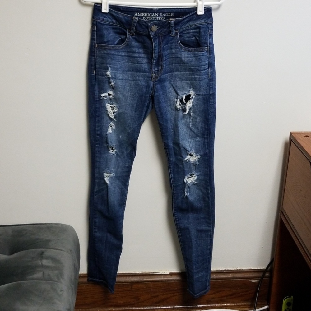 American Eagle Ripped Hi-Rise Jeggings